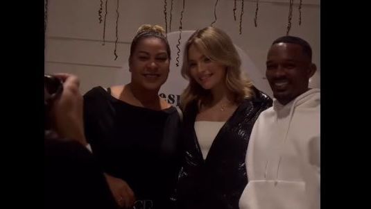 Gabriely Miranda e a mãe de Endrick, Cíntia Ramos, aparecem juntas em festa de despedida da modelo