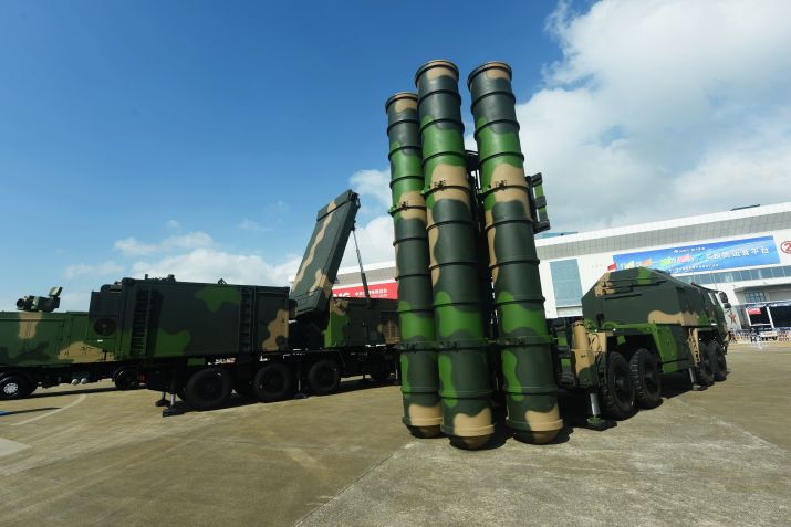 O sistema HQ-9, um míssil de defesa aérea de longo alcance em serviço, é retratado no Airshow China em Zhuhai, província de Guangdong, China, 9 de novembro de 2022 / CFOTO/ Publicação futura via Getty Images