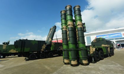O sistema HQ-9, um míssil de defesa aérea de longo alcance em serviço, é retratado no Airshow China em Zhuhai, província de Guangdong, China, 9 de novembro de 2022