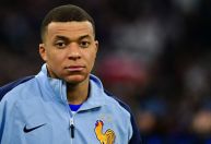 Inglês de Mbappé chama a atenção: 