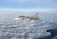 Macron diz que França enviará caças Mirage 2000 para a Ucrânia