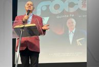 Primeiro intérprete do palhaço Bozo no Brasil morre aos 73 anos