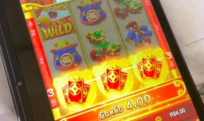 Mulher finge ser sequestrada para justificar apostas em jogo do tigrinho