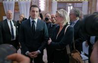 Chefe do partido de Le Pen convoca manifestações contra decisão judicial