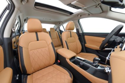 Nissan Sentra Exclusive 2025