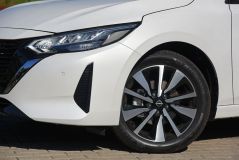 Nissan Sentra Exclusive 2025