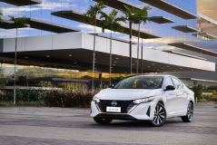 Nissan Sentra Exclusive 2025