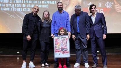 Olivinha foi homenageado em noite de premiação do NBB
