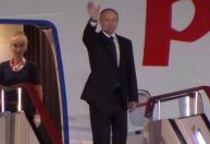 Vladimir Putin encerra visita à Coreia do Norte e segue para o Vietnã; veja