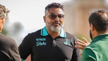 Roger Machado ironiza arbitragem após derrota do Juventude contra o Palmeiras