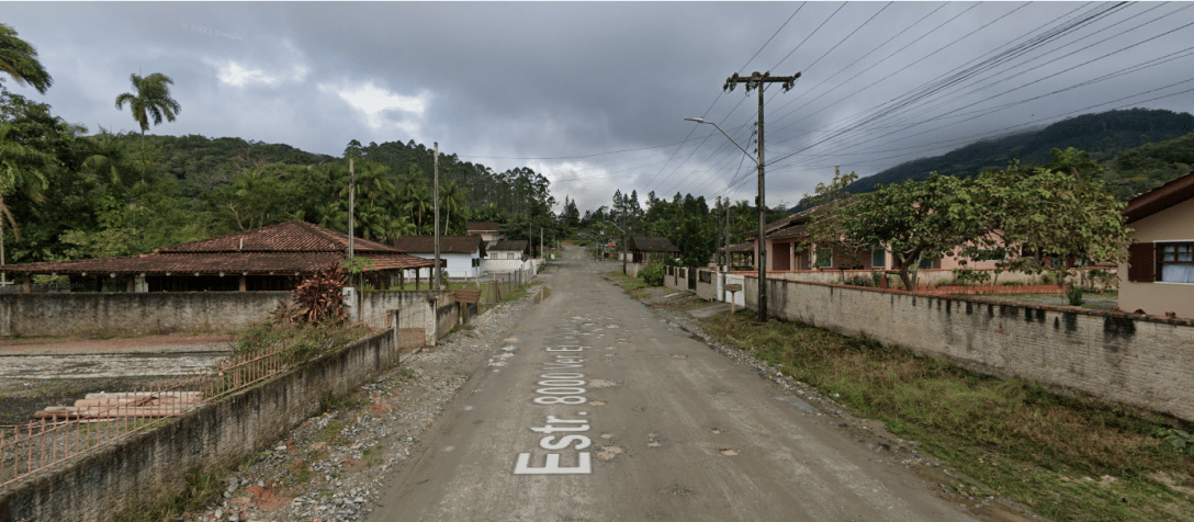 Bairro de Saí Mirim, a pouco mais de cinco quilômetros do local do acidente. / Google Earth