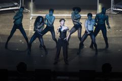 Troye Sivan em show de abertura da turnê &quot;Something To Give Each Other&quot;, no World Tour Coliseu dos Recreios, em Lisboa (Portugal), no dia 29 de maio de 2024