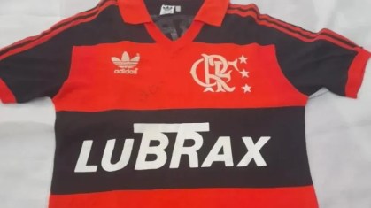 Última camisa do Flamengo usada por Zico