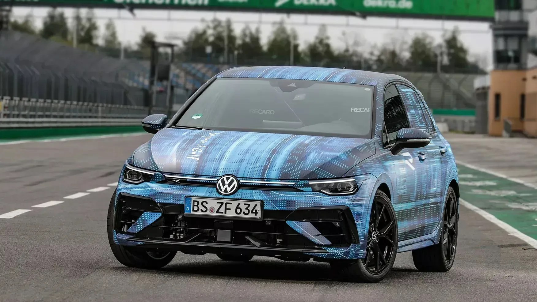 Volkswagen Golf R