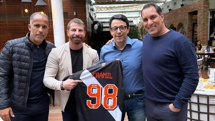 Vasco anuncia Felipe como novo diretor técnico do clube