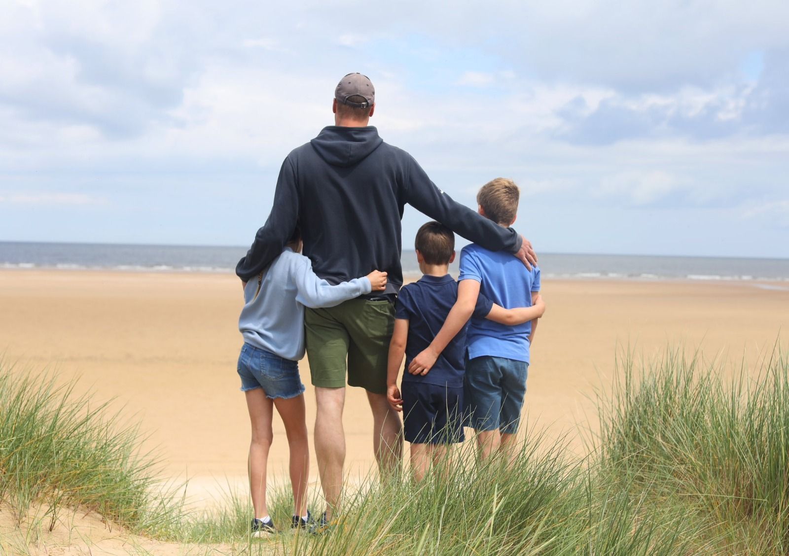 Filhos do Príncipe William – George, Charlotte e Louis – compartilharam uma homenagem ao pai na conta do Instagram dos pais. / @KensingtonRoyal