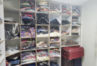 Operação mira revenda de roupas de grife roubadas no RJ