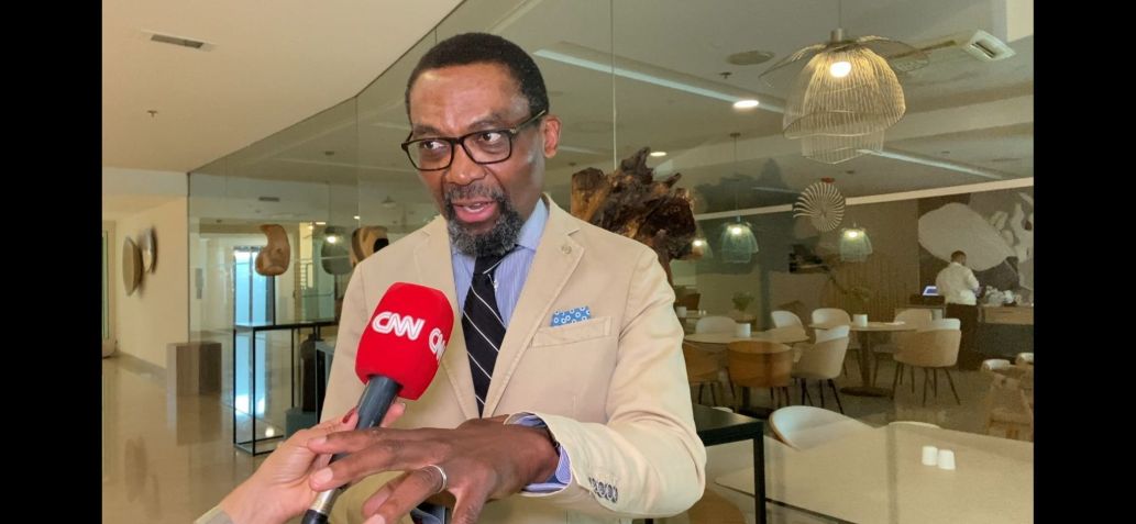 Chile Eboe-Osuji, ex-presidente do TPI, em entrevista à CNN Brasil / Priscila Yazbek CNN Brasil