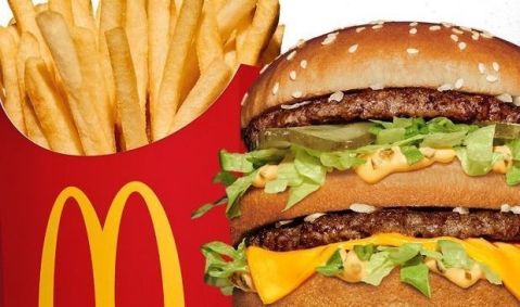 Lanche Big Mac do McDonald's e batata frita