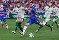 Palmeiras é atropelado pelo Fortaleza e perde chance de assumir liderança do Brasileirão