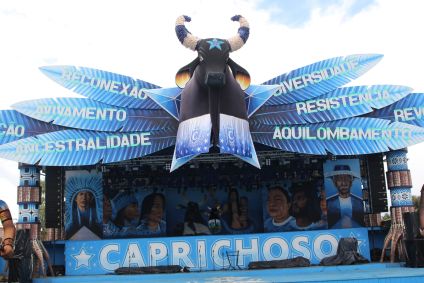 Parintins Festival: As a title is defined between Caprichoso and Guaranteed