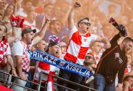 Sérvia ameaça deixar Eurocopa após cantos de 
