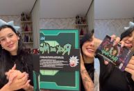 Ana Castela "brinca" de blogueira de maquiagem e mostra kit de mais de R$ 500