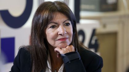 Prefeita de Paris, Anne Hidalgo anunciou data do mergulho no Rio Sena