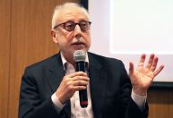 O real foi um projeto de modernização e se tornou um bem público, diz Pérsio Arida