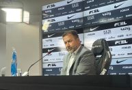 Augusto Melo diz que Corinthians não teve proposta por Carlos Miguel