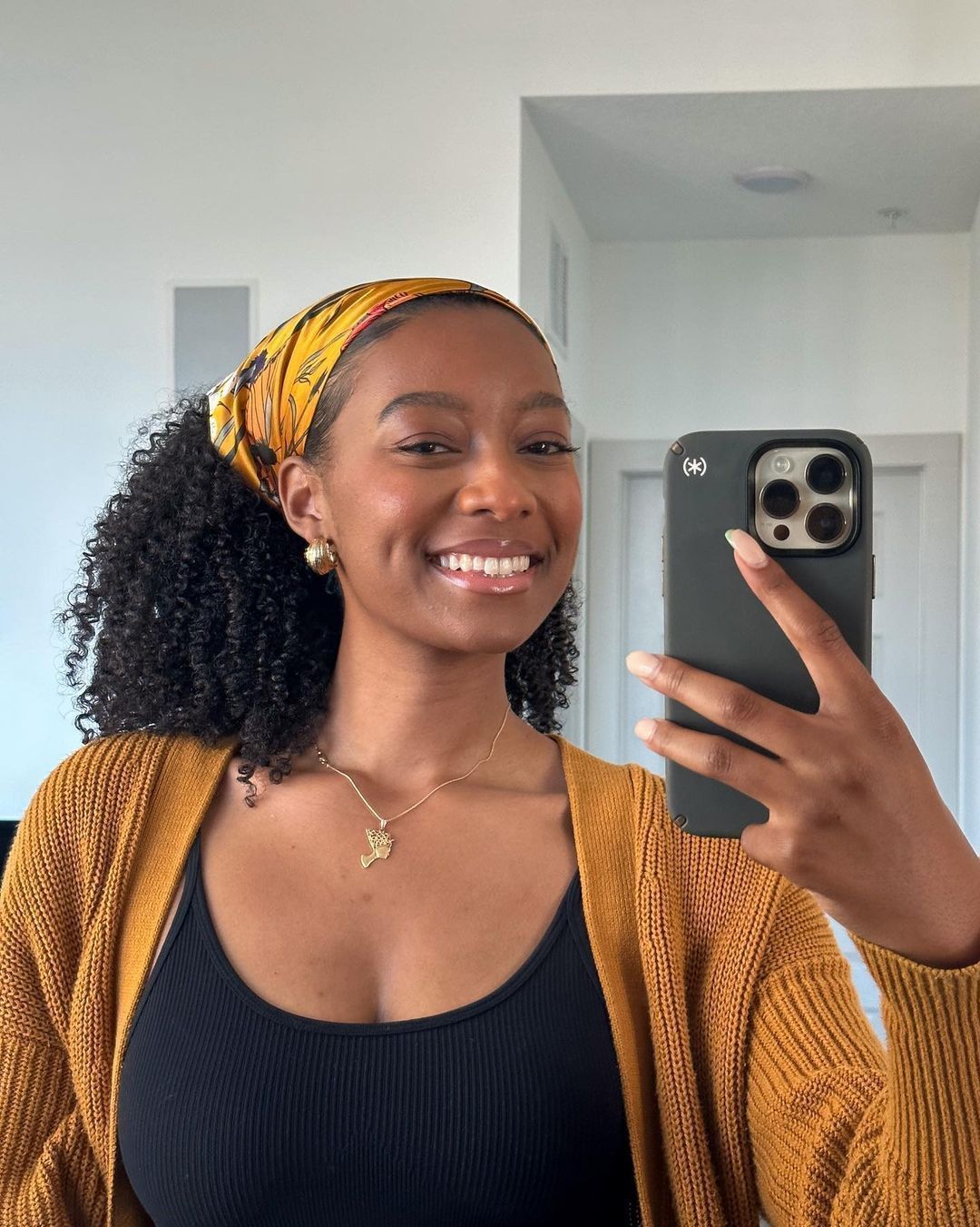 Lenço como bandana / Foto: Reprodução/Instagram/Tiana Michelle