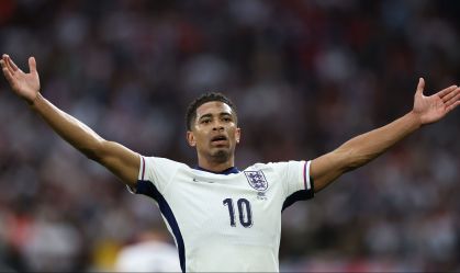 Bellingham marca e Inglaterra estreia com vitória sobre a Sérvia na Euro