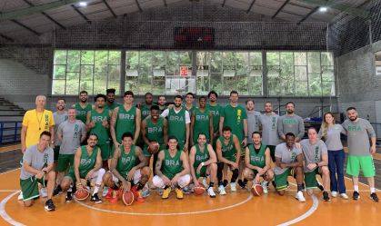 Seleção tem elenco definido para amistosos antes do Pré-Olímpico de Basquete