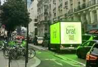 "Brat": álbum que pintou web de verde é o mais bem avaliado de 2024