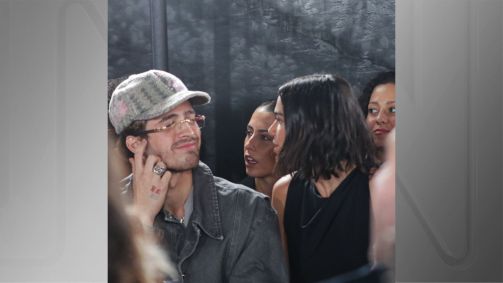 Em janeiro deste ano, quando o boato começou a ficar mais forte, Marquezine e João Guilherme foram vistos juntos em Fernando de Noronha com os amigos