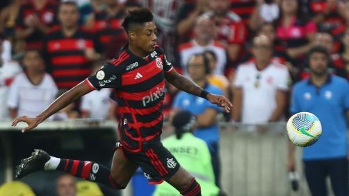 Bruno Henrique já iniciou o tratamento no CT Ninho do Urubu