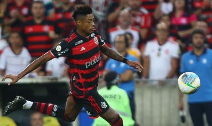 Bruno Henrique já iniciou o tratamento no CT Ninho do Urubu