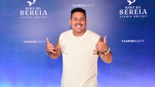 Buda no Baile da Sereia, aniversário de Yasmin Brunet