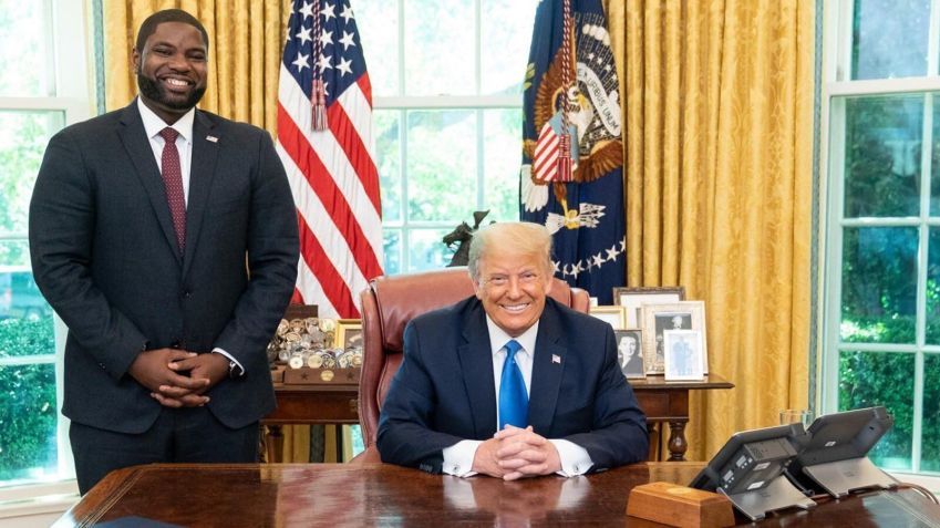 Byron Donalds, deputado da Flórida, é um dos candidatos a vice de Trump / X/@ByronDonalds