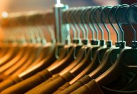 Calor fora de hora reduz venda de roupas no Brasil, mostra pesquisa