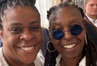 Cacau Protásio encontra Papa Francisco e Whoopi Goldberg: 