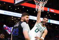 Warner Bros estende parceria com NBA por 11 anos em contrato de R$ 442 bilhões