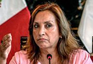 Congressistas do Peru protocolam pedidos de impeachment contra presidente