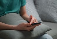 Austrália investiga criação de pornografia infantil com inteligência artificial