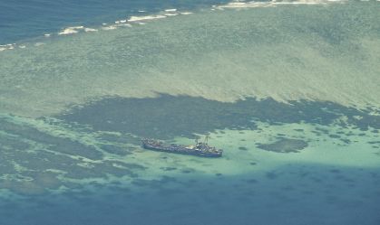 EUA chamam China de "agressiva" após colisão com navio filipino