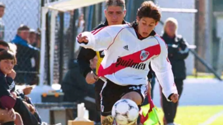 Conca com a camisa do River Plate / Foto: Arquivo Pessoal/ Conca