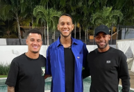 Pedido de Coutinho: Vasco encaminha os retornos de Souza e Alex Teixeira