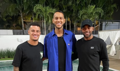Pedido de Coutinho: Vasco encaminha os retornos de Souza e Alex Teixeira