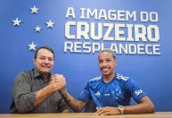 Cruzeiro compra Matheus Pereira e anuncia novo contrato