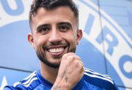 Cruzeiro anuncia contratação de volante Matheus Henrique